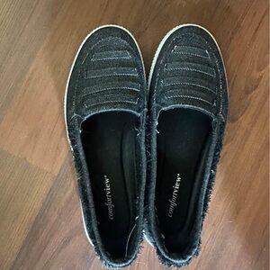 10WW Comfortview slip on Women's Loafers
